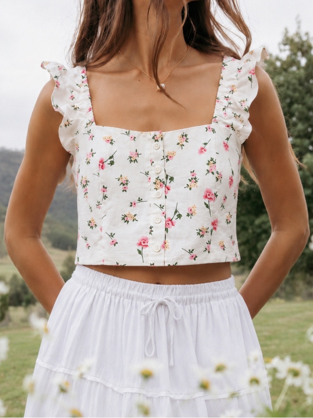 Joie Linen Blend Floral Crop Top NWOT Smocked Ruffle Strap Button Front M